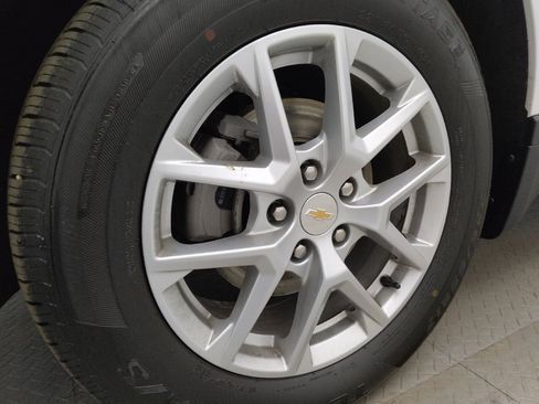 Used 2023 Chevrolet Equinox LT w/ LPO, Floor Liner Package AWD/4WD image 31