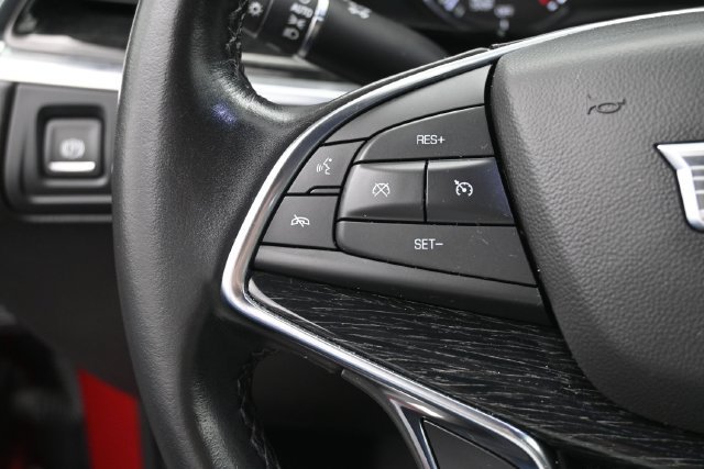 Used 2020 Cadillac XT5 Premium Luxury FWD image 30