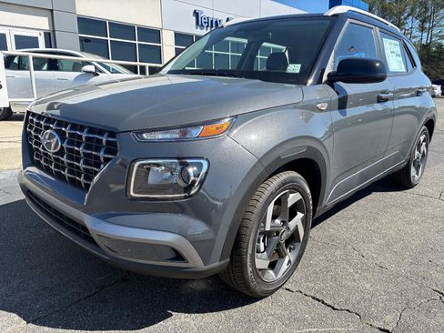 New 2026 Hyundai Venue SEL image 1