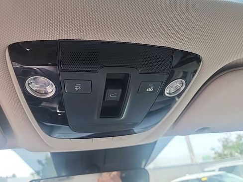 Used 2021 Kia Sorento SX FWD image 24