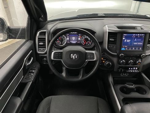 Used 2022 RAM 2500 Big Horn w/ Level C Equiment Group AWD/4WD image 15