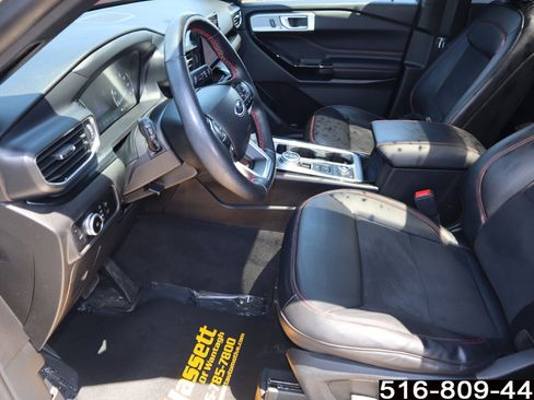 Used 2023 Ford Explorer ST-Line w/ Class IV Trailer Tow Package AWD/4WD image 12