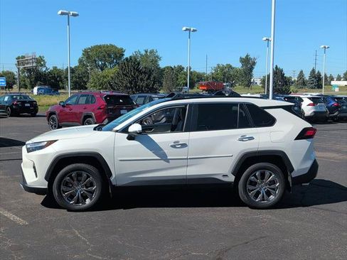 Certified 2022 Toyota RAV4 Limited AWD/4WD image 7