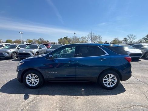 Used 2020 Chevrolet Equinox LT w/ Driver Convenience Package FWD image 8