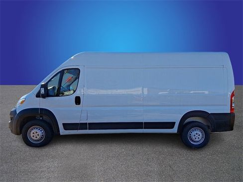 Used 2024 RAM ProMaster 2500 w/ Safety Group image 7