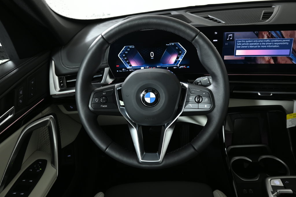 Used 2026 BMW X1 xDrive28i w/ Technology Package AWD/4WD image 18