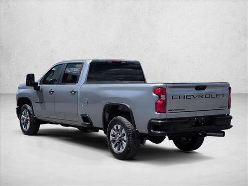 Used 2024 Chevrolet Silverado 2500 Custom w/ Custom Value Package AWD/4WD image 6