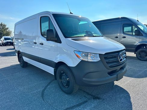 New 2026 Mercedes-Benz Sprinter 2500 image 1
