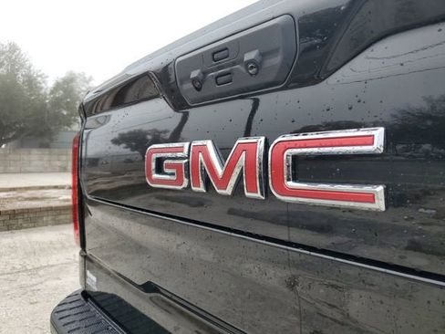 New 2026 GMC Sierra 1500 AT4 w/ AT4 Premium Package AWD/4WD image 7