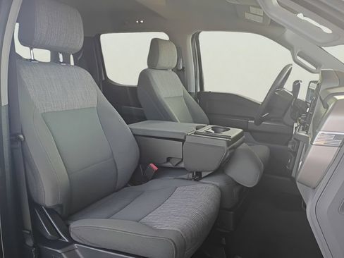 Used 2023 Ford F150 XLT RWD image 12