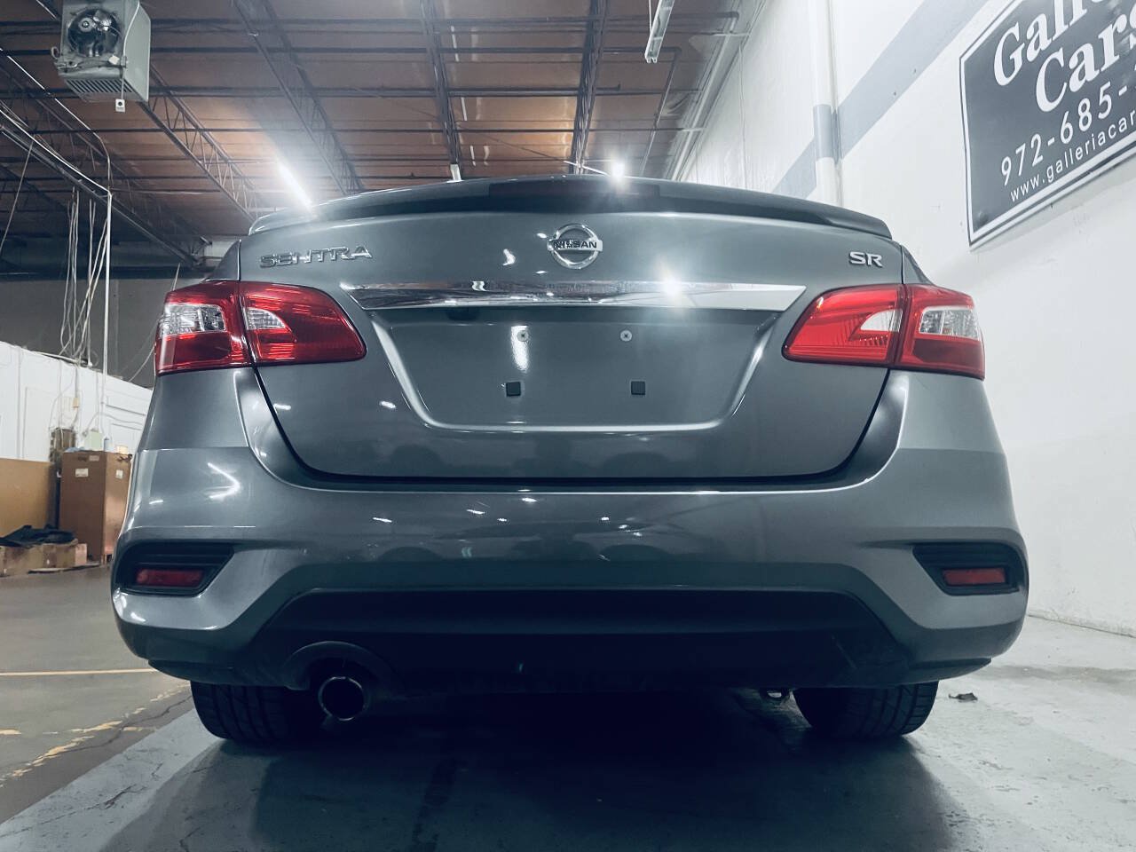 Used 2018 Nissan Sentra SR FWD image 9