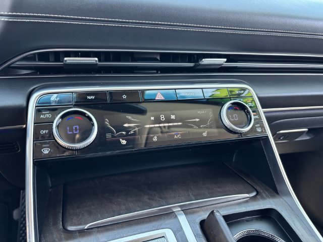 Used 2023 Genesis GV80 2.5T AWD/4WD image 24