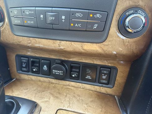Used 2014 INFINITI QX80 2WD w/ Theater Package image 28