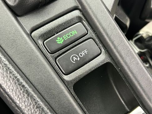 Used 2024 Honda Accord EX image 33