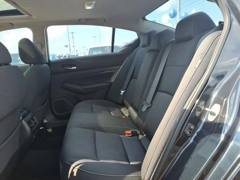 Used 2019 Nissan Altima 2.5 SV image 23