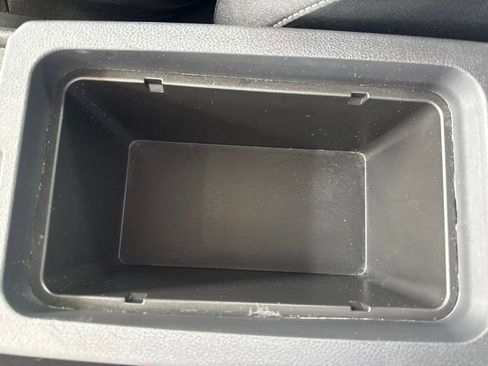 Used 2025 Nissan Altima 2.5 SV FWD image 29