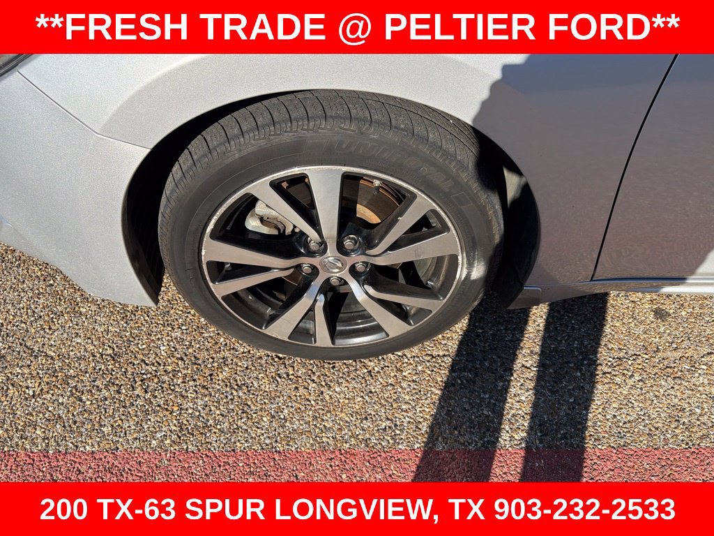 Used 2017 Nissan Maxima Platinum FWD image 13