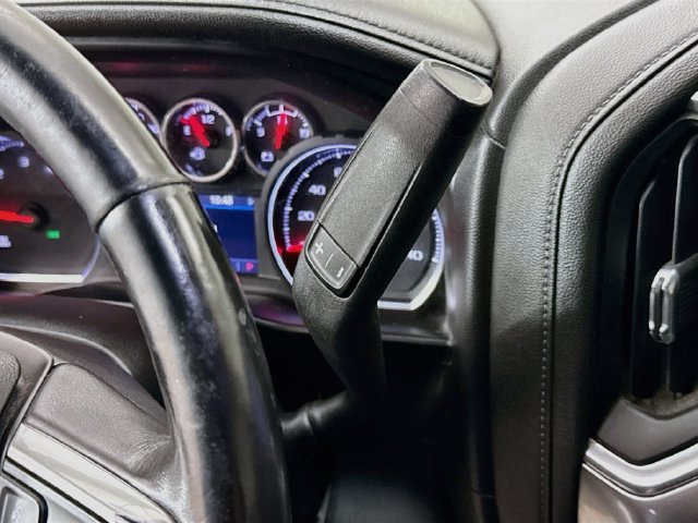 Used 2020 Chevrolet Silverado 2500 LTZ w/ LTZ Convenience Package AWD/4WD image 16