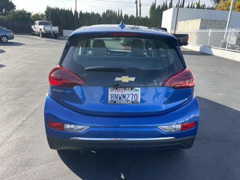 Used 2020 Chevrolet Bolt LT image 6