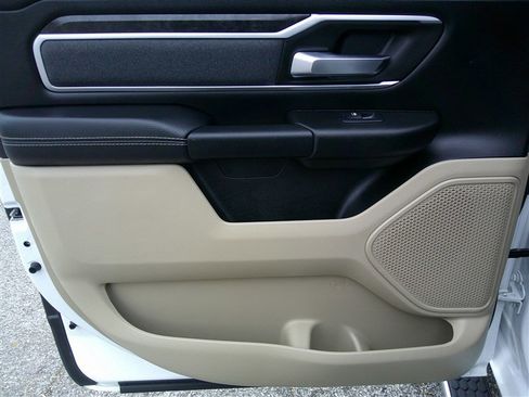 Used 2021 RAM 1500 Big Horn image 16