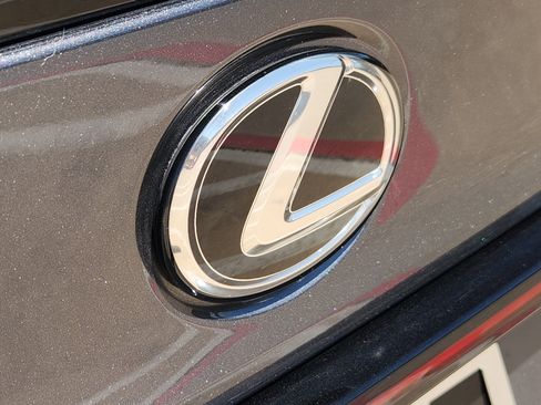 Used 2025 Lexus IS 350 F Sport w/ Accessory Package image 32