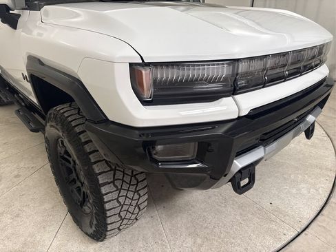 Used 2024 GMC Hummer EV 3X w/ Battery Pack, 24 Module Pack AWD/4WD image 12
