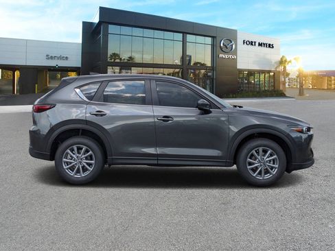 New 2025 MAZDA CX-5 AWD 2.5 S w/ Preferred Package image 2