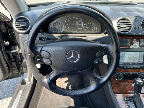 Used 2007 Mercedes-Benz CLK 350 Cabriolet image 15