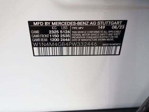 Used 2023 Mercedes-Benz GLB 250 image 51