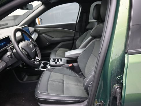 Used 2025 Ford Mustang Mach-E GT image 17