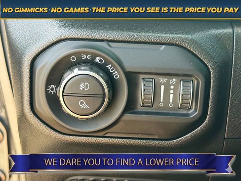 Used 2022 Jeep Gladiator Overland w/ Popular Equipment Package AWD/4WD image 32