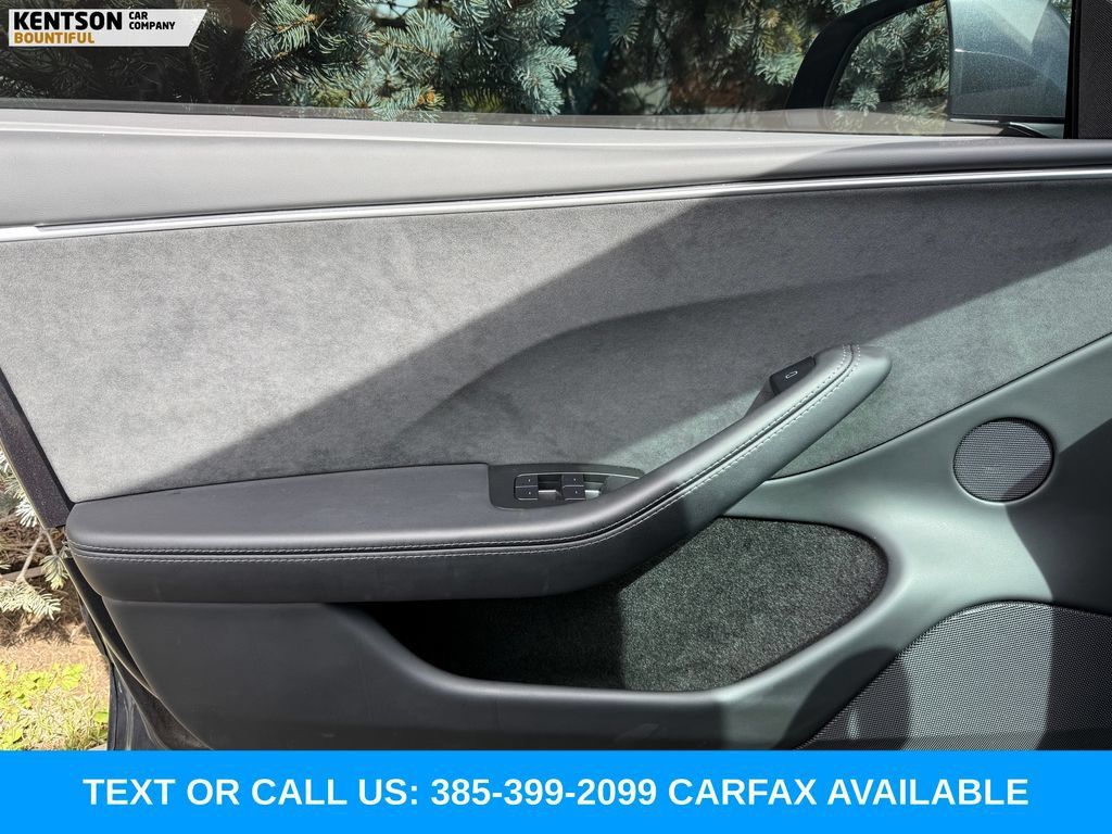 Used 2025 Tesla Model 3 Performance AWD/4WD image 16