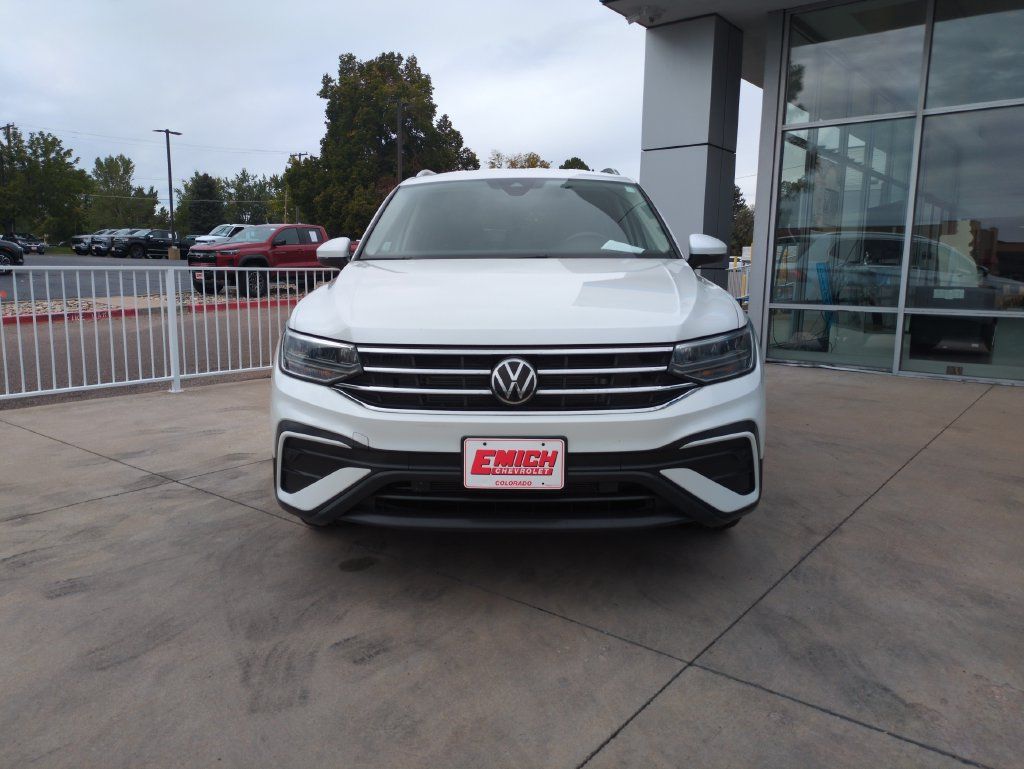 Used 2023 Volkswagen Tiguan SE FWD image 8