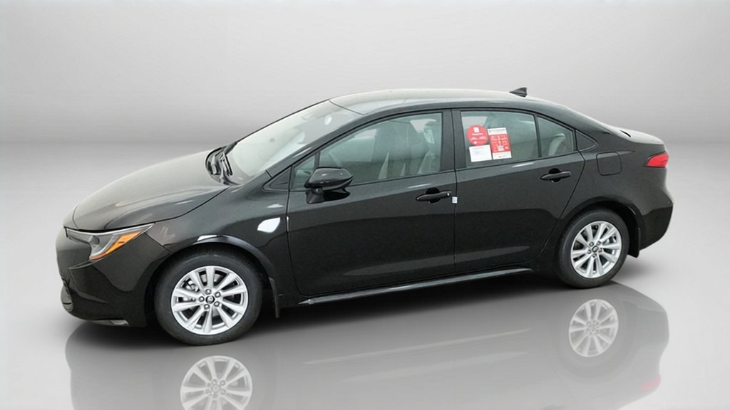 New 2027 Toyota Corolla LE w/ LE Premium Package FWD image 3