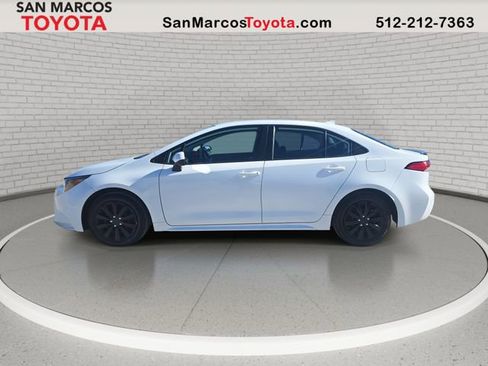 Certified 2022 Toyota Corolla LE image 8