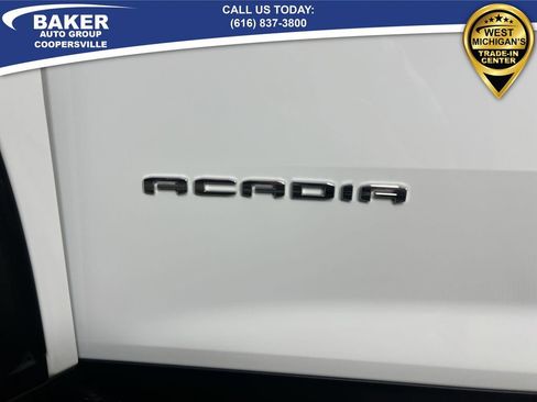 Used 2025 GMC Acadia Elevation image 32