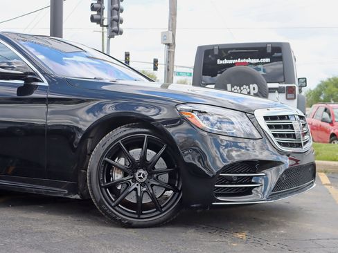 Used 2019 Mercedes-Benz S 560 Sedan image 3
