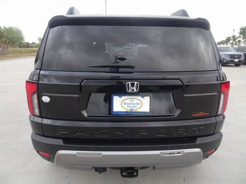 Certified 2026 Honda Passport TrailSport Elite image 5