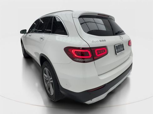 Used 2022 Mercedes-Benz GLC 300 4MATIC w/ Premium Package Lite image 10