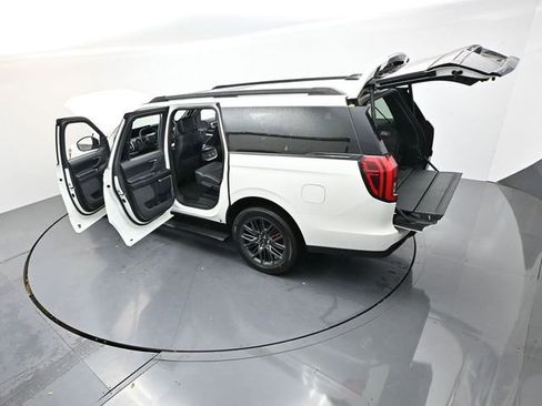 New 2025 Ford Expedition Max Platinum w/ Stealth Performance Package image 41