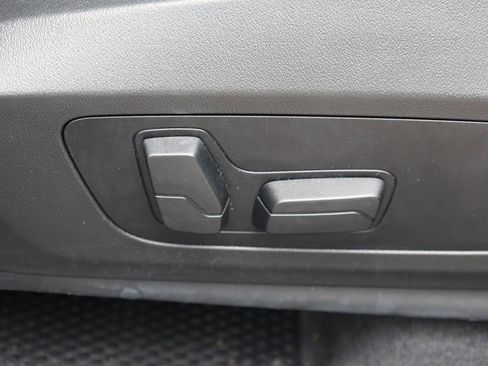 Used 2025 BMW X1 xDrive28i AWD/4WD image 23