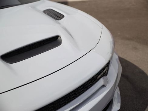 Used 2021 Dodge Charger SRT Hellcat image 25