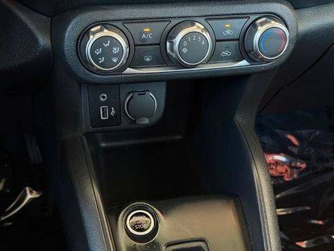 Certified 2025 Nissan Kicks Play S FWD image 27