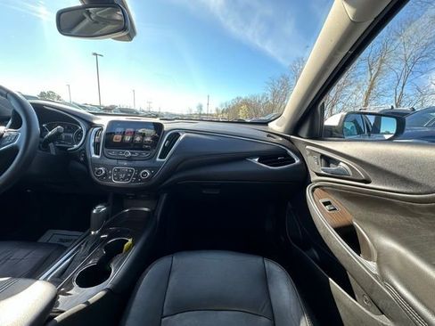 Used 2016 Chevrolet Malibu Premier image 28