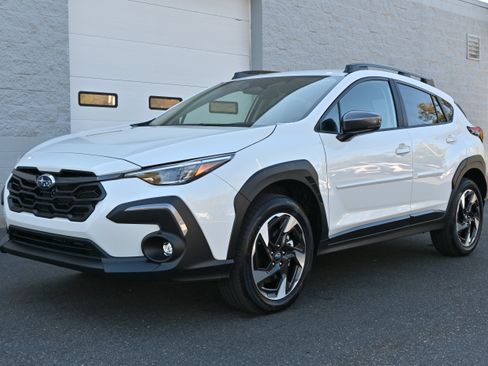 Used 2026 Subaru Crosstrek 2.5i Limited AWD/4WD image 5