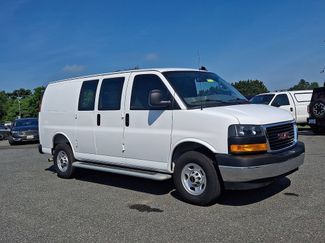 Used 2025 GMC Savana 2500 w/ Driver Convenience Package RWD video 1