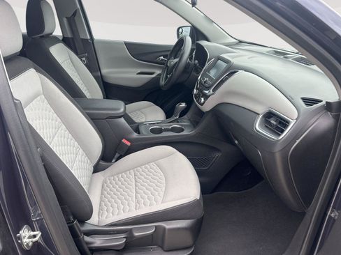 Used 2018 Chevrolet Equinox LS FWD image 14