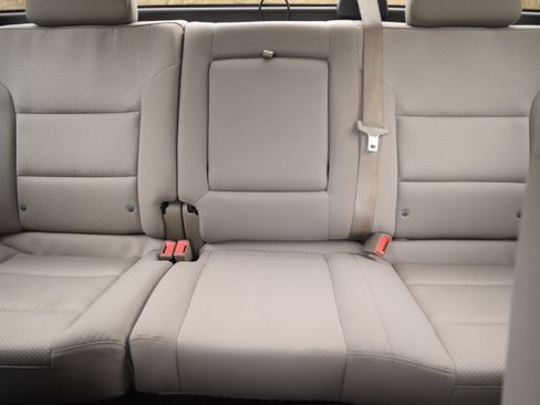 Used 2016 Chevrolet Silverado 1500 LT w/ Texas Edition image 15