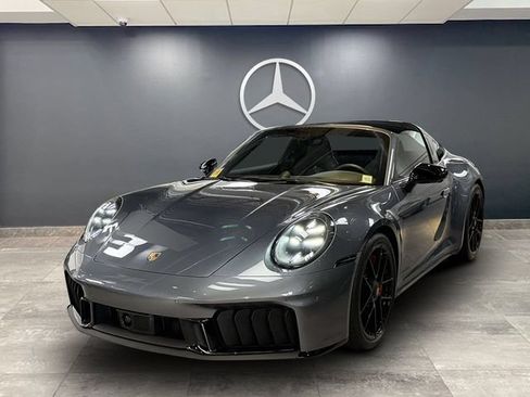 Used 2026 Porsche 911 Targa 4 GTS w/ Premium Package AWD/4WD image 3