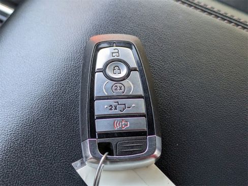 Used 2022 Ford F150 Raptor w/ Equipment Group 801A High image 43